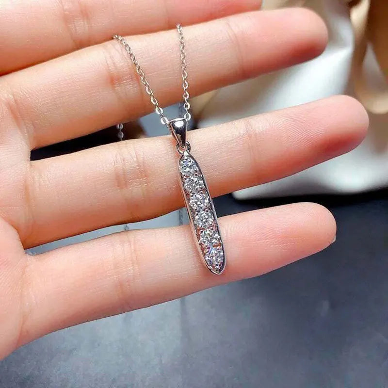 Minimalist Classic Engagement Bar Pendant Necklace for Women Collarbone Link Chain Zircon-Inlaid Copper Alloy Fashion Jewelry