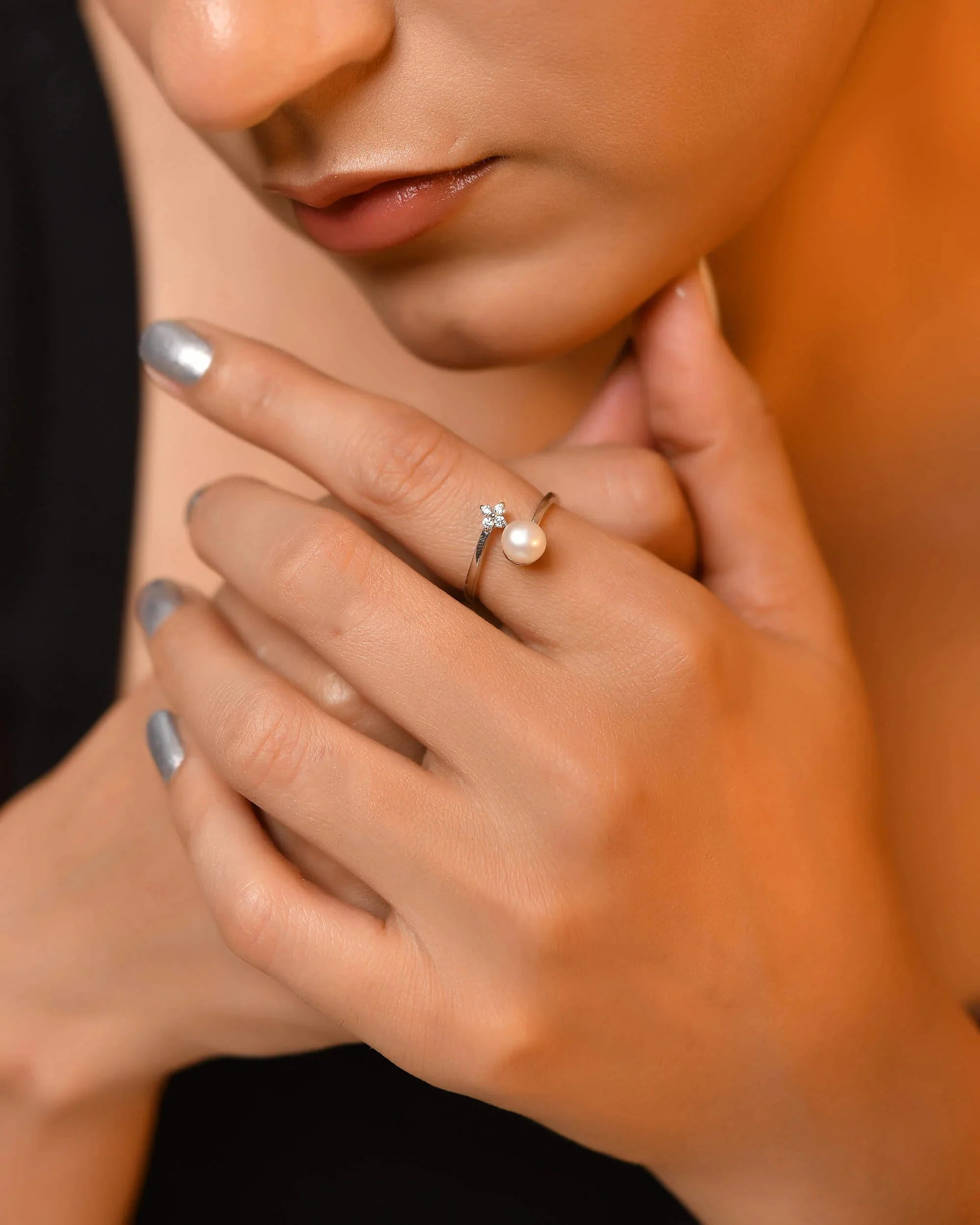 Women's Silver Classic Heart-Shaped Pearl Ring Rose Gold/Platinum Plated Elegant Pearl Set Sleek Band Wedding Engagement Gift