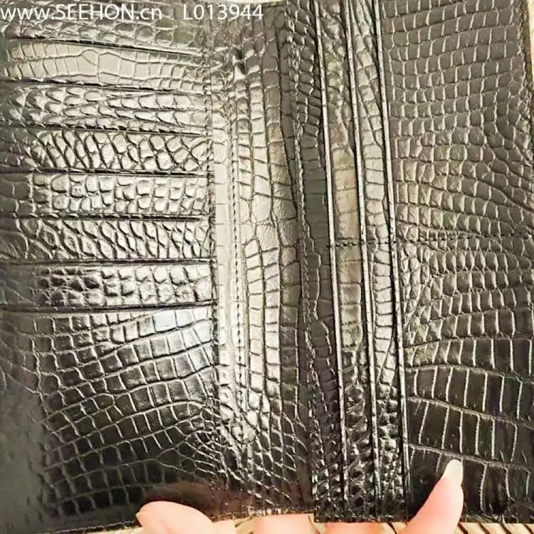 Genuine Leather There Are crocodile Skin Golf Bags, crocodile Skin Cigar Boxes