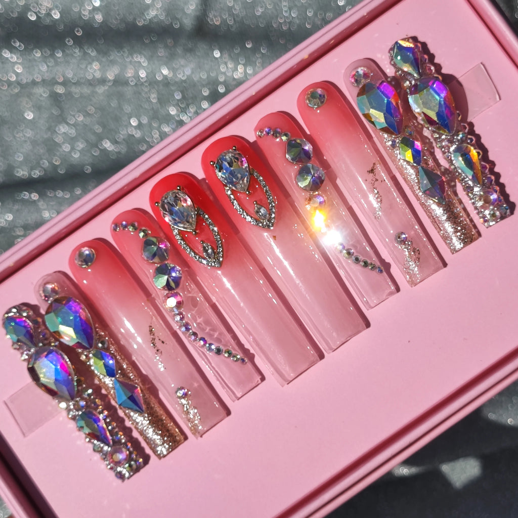 2024 Newest Wholesale Private Label Handmade Press Nails Ins Most Popular Trending Artificial Fingernails Acrylic Full Design