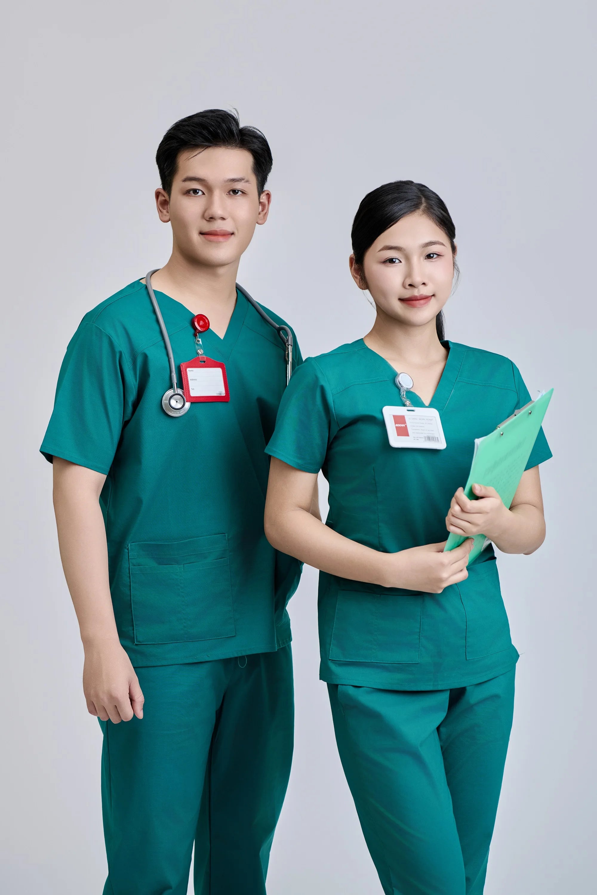 52% Cotton FMF Needle Unisex 45% Polyester Uniforms 3% Spandex WFX-CVC Fabric Detection In-Stock Vietnamese Medical Scrub Set