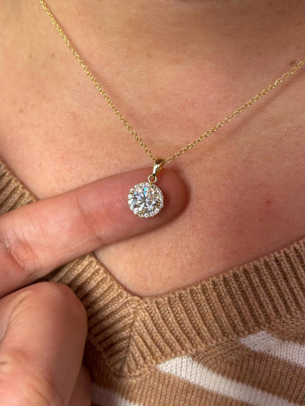 Gold Plated Christian Moissanite Halo Necklace 9MM Charm Diamond Party Jewelry for Women