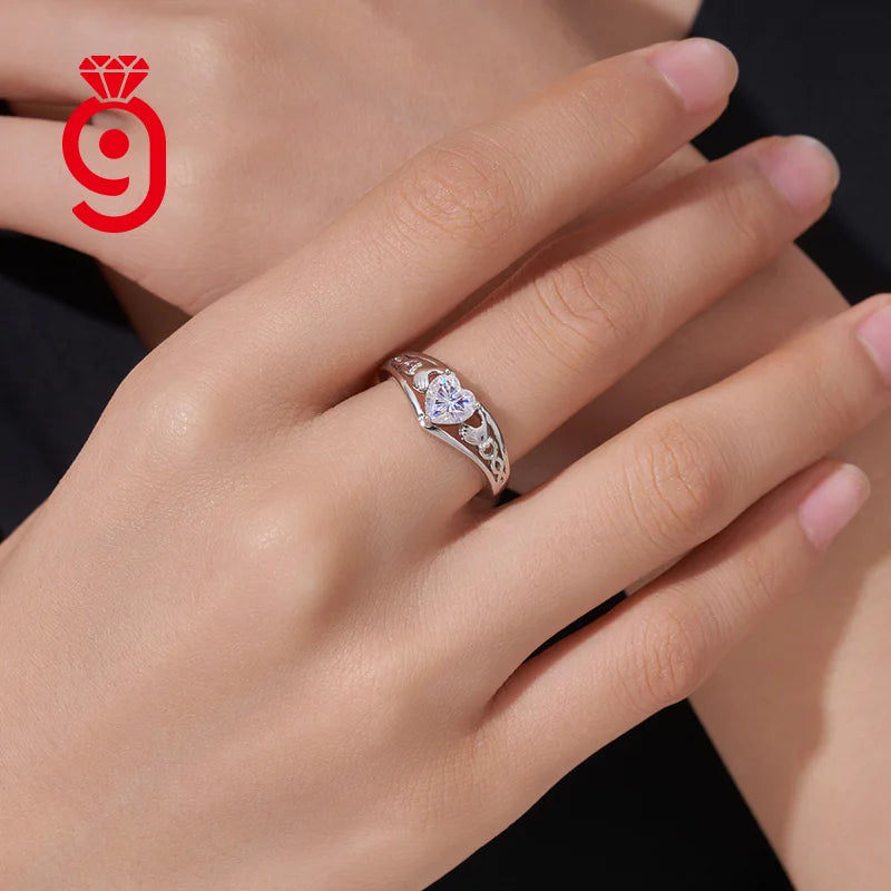 Heart Moissanite Promise RingS925 Sterling Silver 0.8ct Heart-Cut Moissanite Elegant Irish Love Symbol Engagement Jewelry Rings