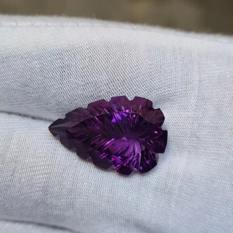 Beautiful Natural Amethyst Quartz Faceted Carved Gemstone Rwanda Mines Amethyst for Bulk Jewelry Making
