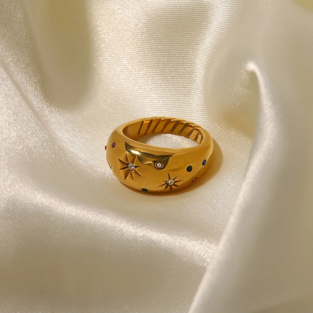 Fashion Waterproof 18K Gold Plated Stainless Steel Jewelry White Cubic Zirconia Star Chunky Rings for Women