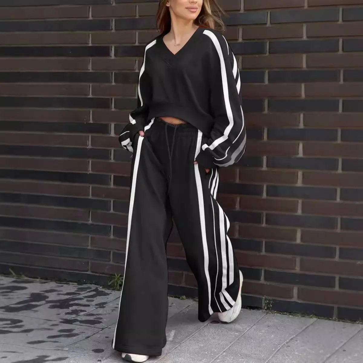 Women's Trendy V-neck Cropped Top & Wide Leg Pants 2-Piece Set Side Striped Casual Tracksuit