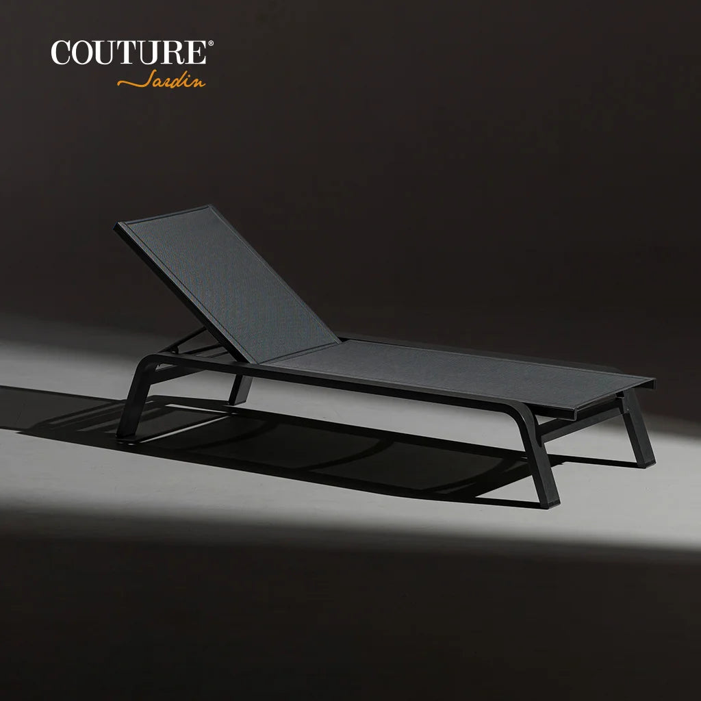 Couture Aluminum Modern Outdoor Sun Lounger with Adjustable Cushion for Swimming Pool & Garden Use