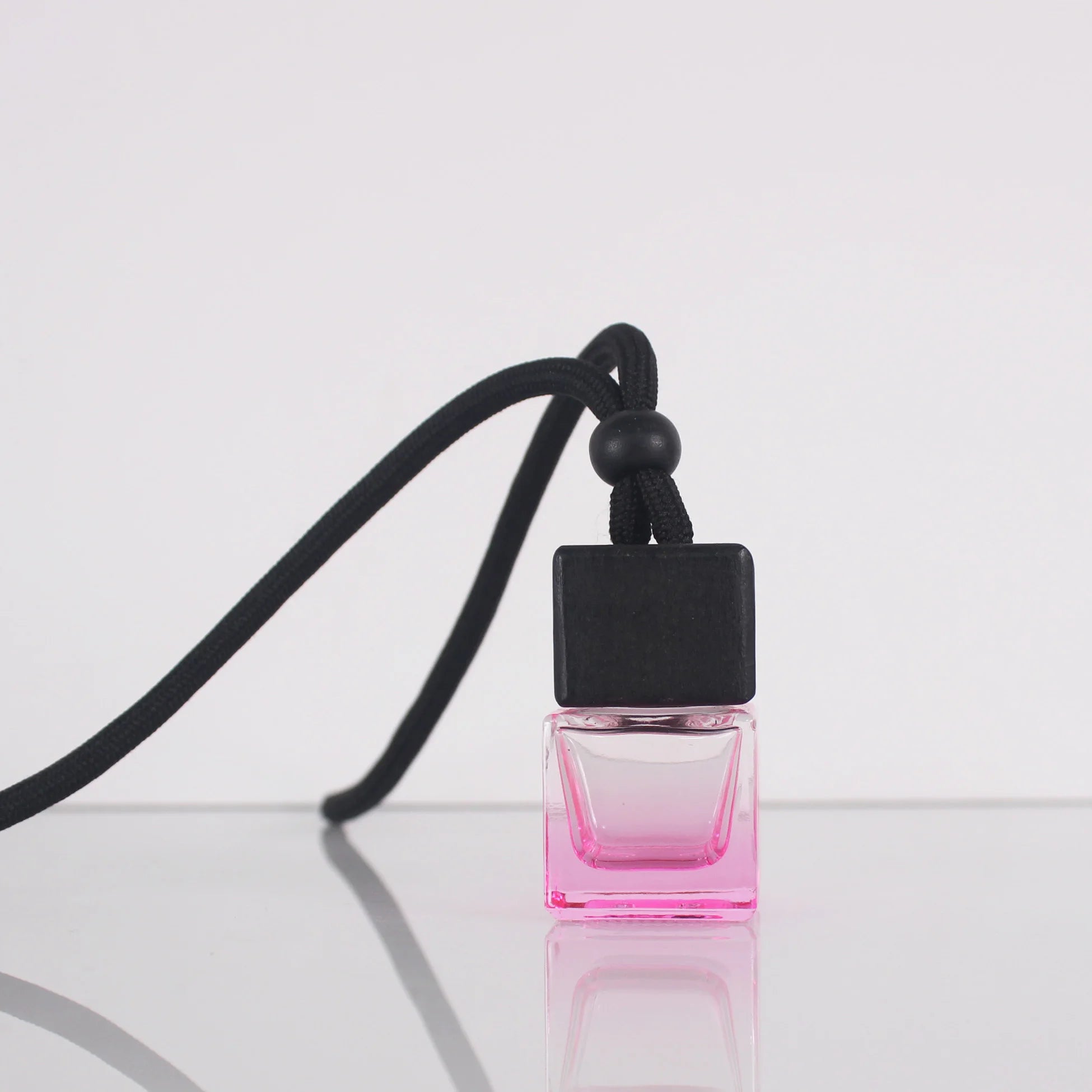 6ml New Arrival Car Hanging Glass Emtpy Bottle With Square Black Wooden Cap Car Air Freshener Diffuser Perfume Bottle