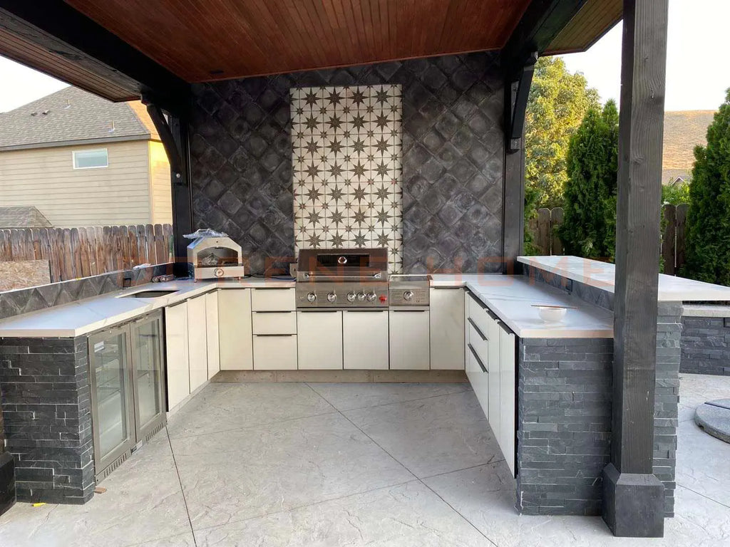 Modular Outdoor Kitchen Pod with Stainless Steel Cabinets, BBQ Grill Station and Custom Outdoor Design for Patios Customized
