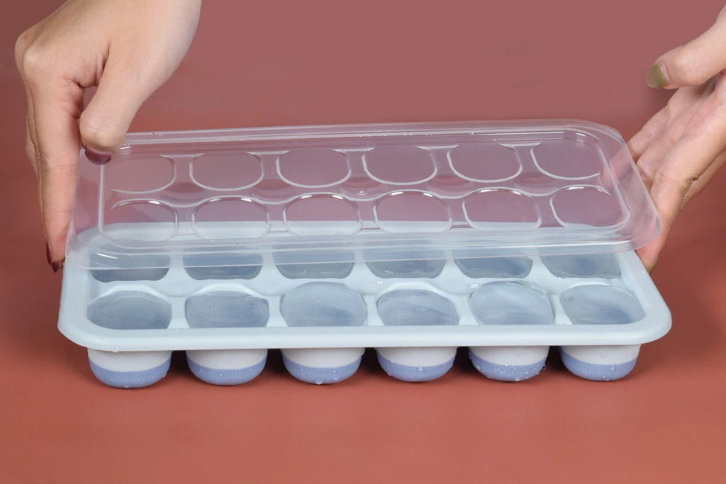 SB TECH New Single Piece Package Rectangle Polypropylene Blue 12-Cube Ice Tray Lid Container-Freezer Proof -60F 45F Heat