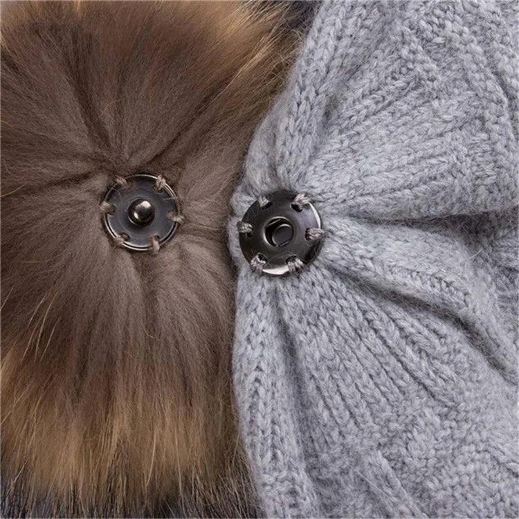 Wholesale Price Real Fur Pom Poms for Hats Real Mink Hair Fox Fur Nature Colors Custom Colors