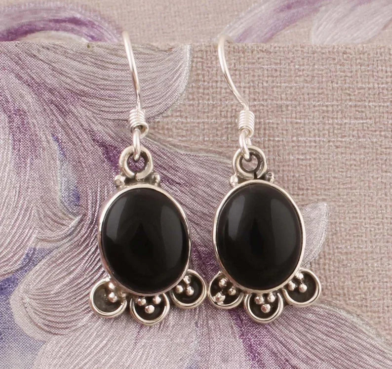 Hot Selling 925 Sterling Silver Natural Black Onyx Oval Cabochon Hoop Earrings Minimalist Wedding Style at Factory Price