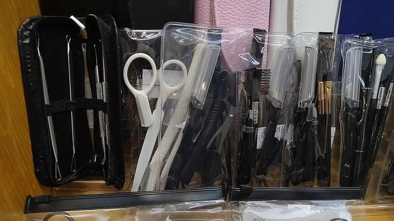 Promotional Products Manicure Set Gift in Low Price Manicure Nail Set for Women Pack of 6