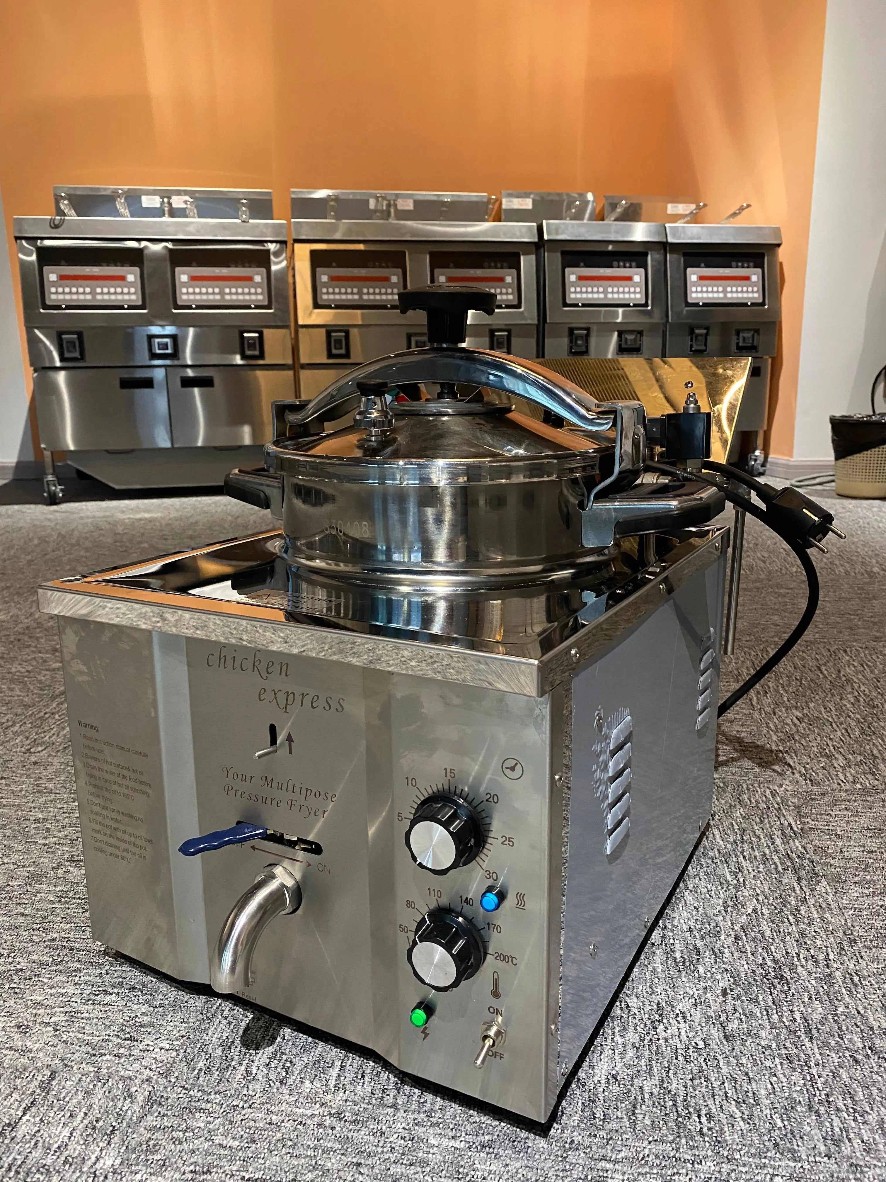 MDXZ-16 Electric Table Top Chicken Pressure Fryer From China Factory with 5 Years Warranty