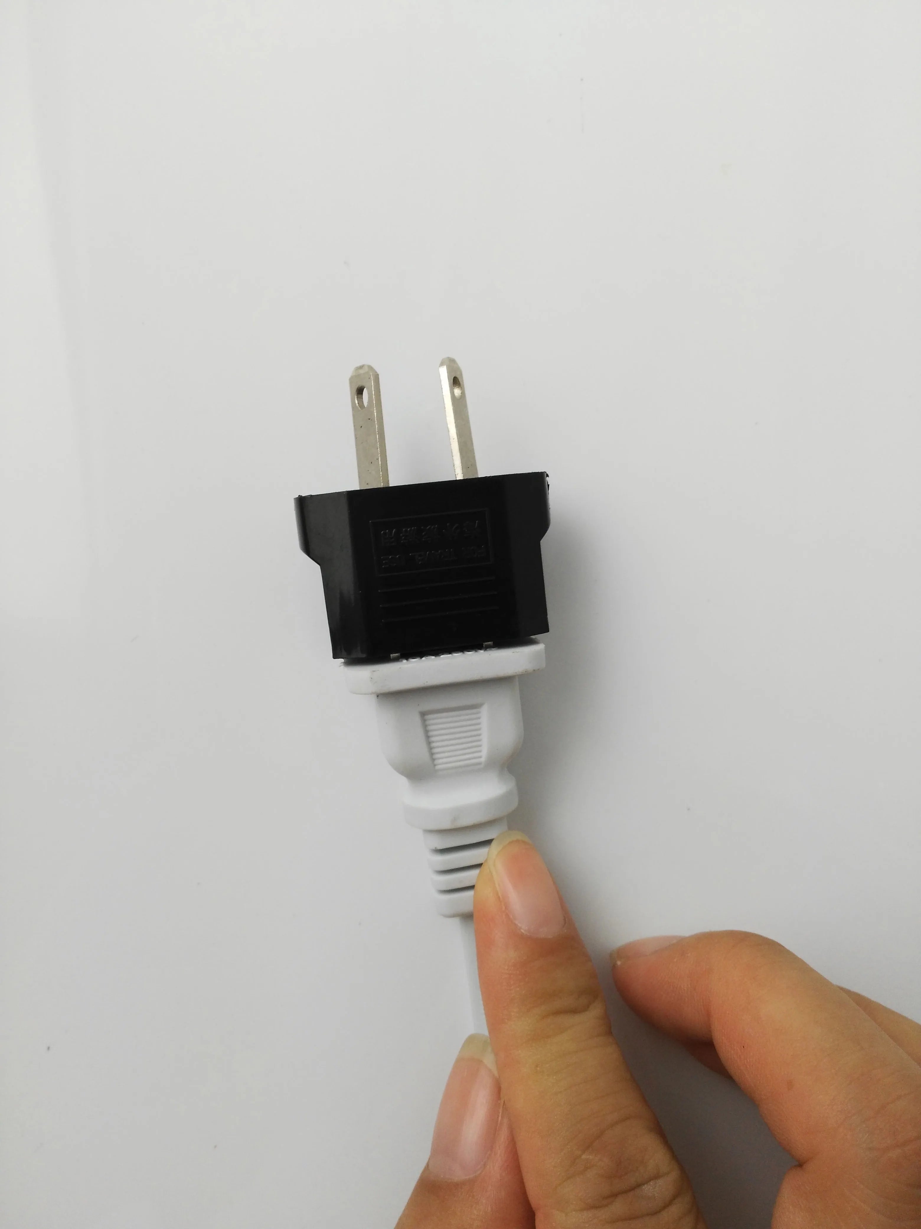 2PCS European US AU EU Plug Converter Power Socket Adapter American Japan US To EU Euro Travel Adapter Outlet connector C1