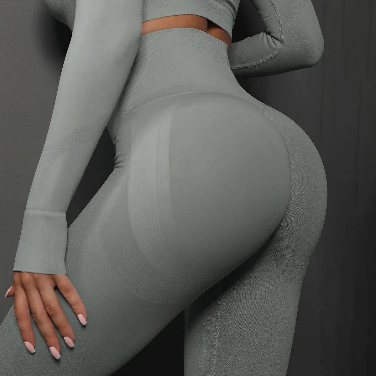 Quick Dry High Waist Gym Fitness Yoga Pants Seamless Leggings Solid Ladies' Sports Yoga Scrunch Legging Made Spandex/Nylon