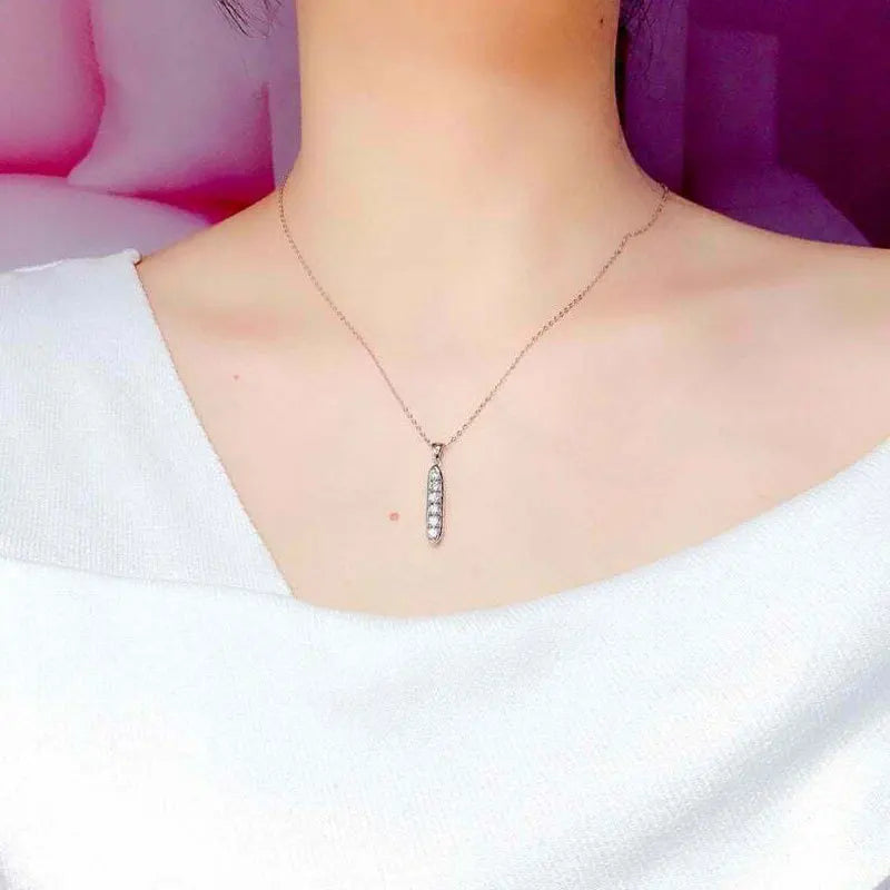 Minimalist Classic Engagement Bar Pendant Necklace for Women Collarbone Link Chain Zircon-Inlaid Copper Alloy Fashion Jewelry