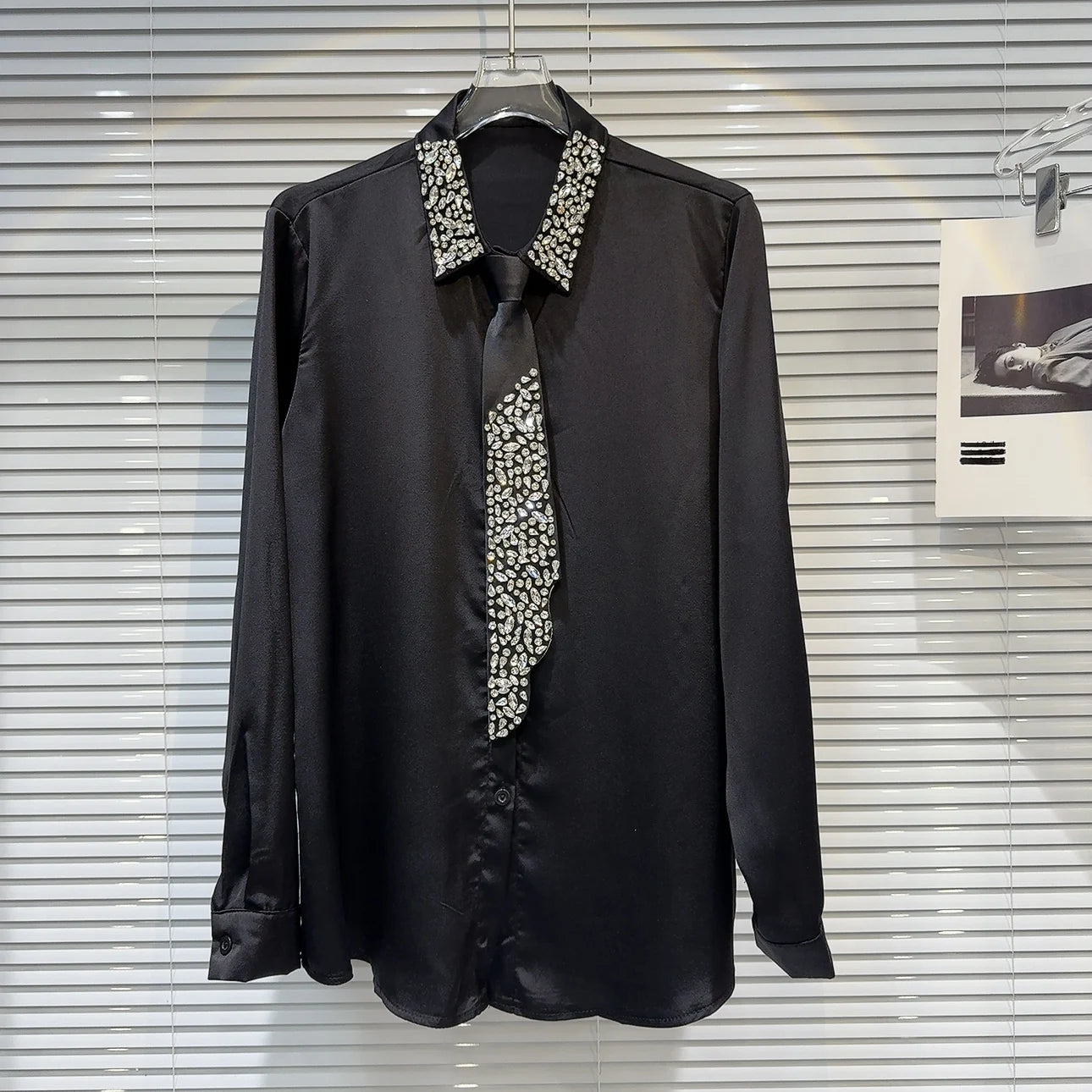 Boutique Wholesale 2025 Summer New Fashionable Temperament Rhinestone Nail Bead Elegant Long Sleeved Women's Shirt