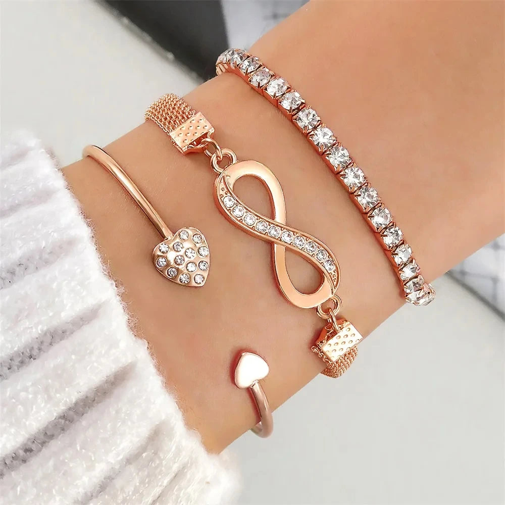 New Cute Cat Geometric Diamond Gold Metal Bracelets for Women Crystal Twisted Gold Color Metal Bangle Fashion Jewelry Gifts