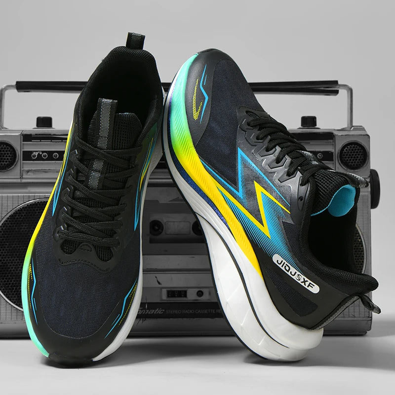 Brand Logo Custom Men Fashion Casual Sports Sneakers Personalized Carbon Fiber Design Blank Soft Running Walking Shoes for Women