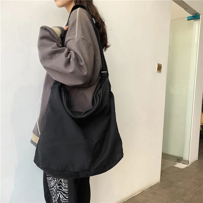HOCODO New Bags for Women 2022 Canvas Shoulder Bag Fashion Large Capacity Handbags Female Casual Travel Bags Soft Crossbody Bags