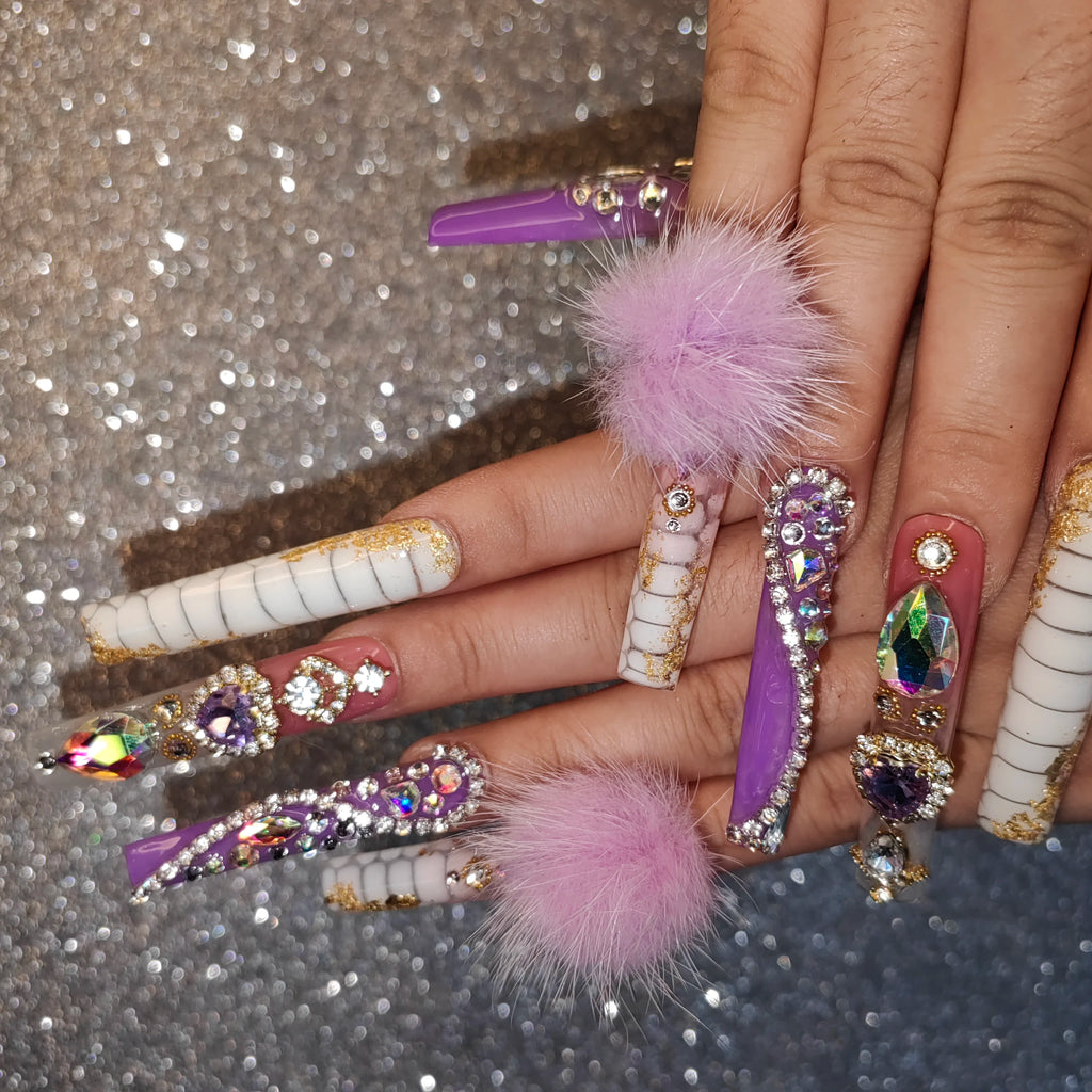 2024 Newest Wholesale Private Label Handmade Press Nails Ins Most Popular Trending Artificial Fingernails Acrylic Full Design