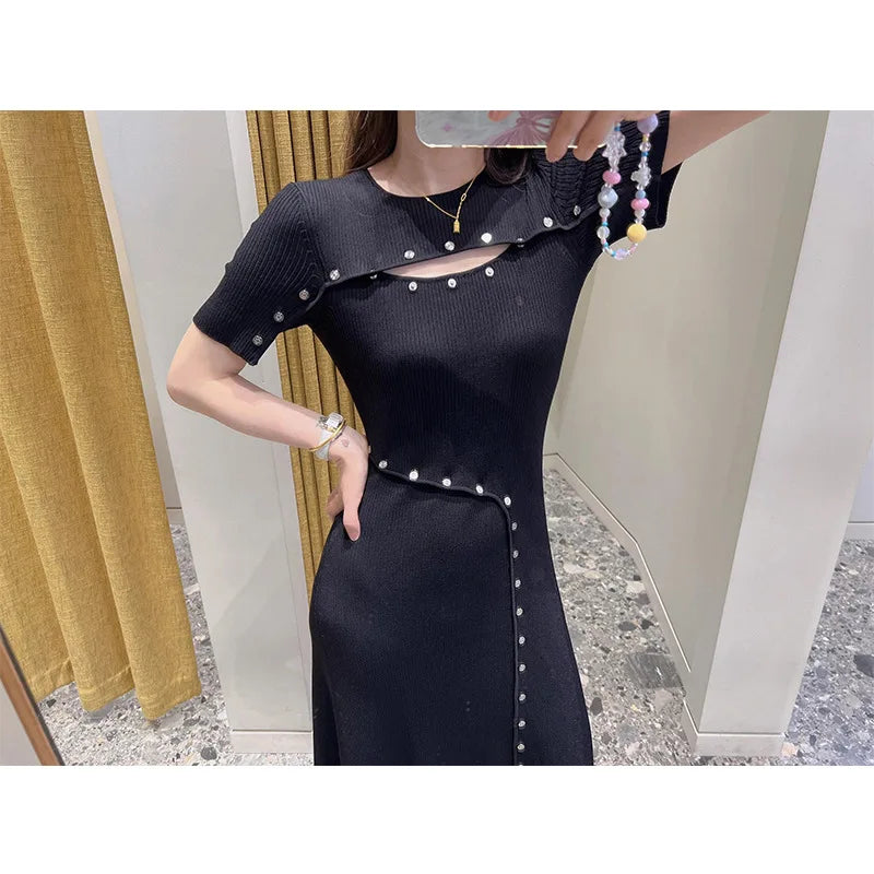2024 Autumn High-quality New French Style Fashion Staple Button Slim Knit Black Short-sleeved Casual Dress