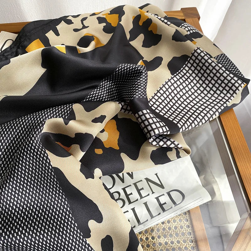 Wholesale High Quality Hot Women Square Scarf Shawls Designer Large Printed Muslim Scarves With 24 Available Patterns