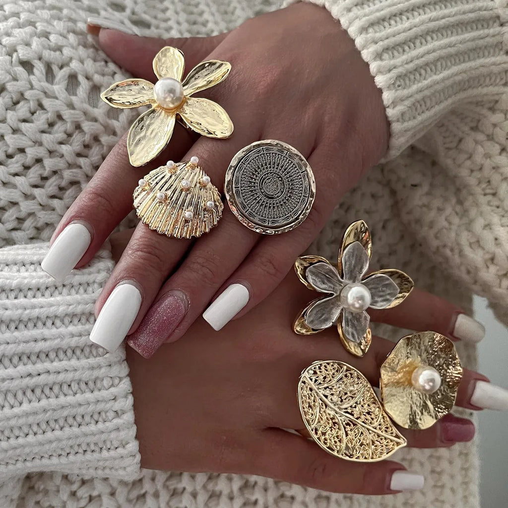 New Fashion Jewelry Stainless Steel Earring 18K Gold Plated Silver Flower Rings Chunky Pearl Flowers Stud Earrings