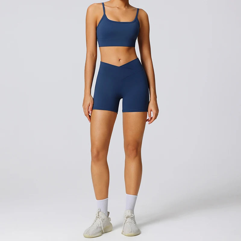 Women's Breathable Quick Dry Solid V-Shaped High Waist Eco-Friendly Training Shorts Bra Set Sports Bra Workout Shorts 2 Piece