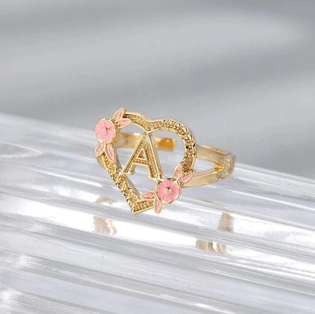 QIUHAN Luxury Heart Ring A-Z Initial Letter Rings Gold Plated Stainless Steel OEM Enamel Flower Vintage Engagement Rings 1pcs