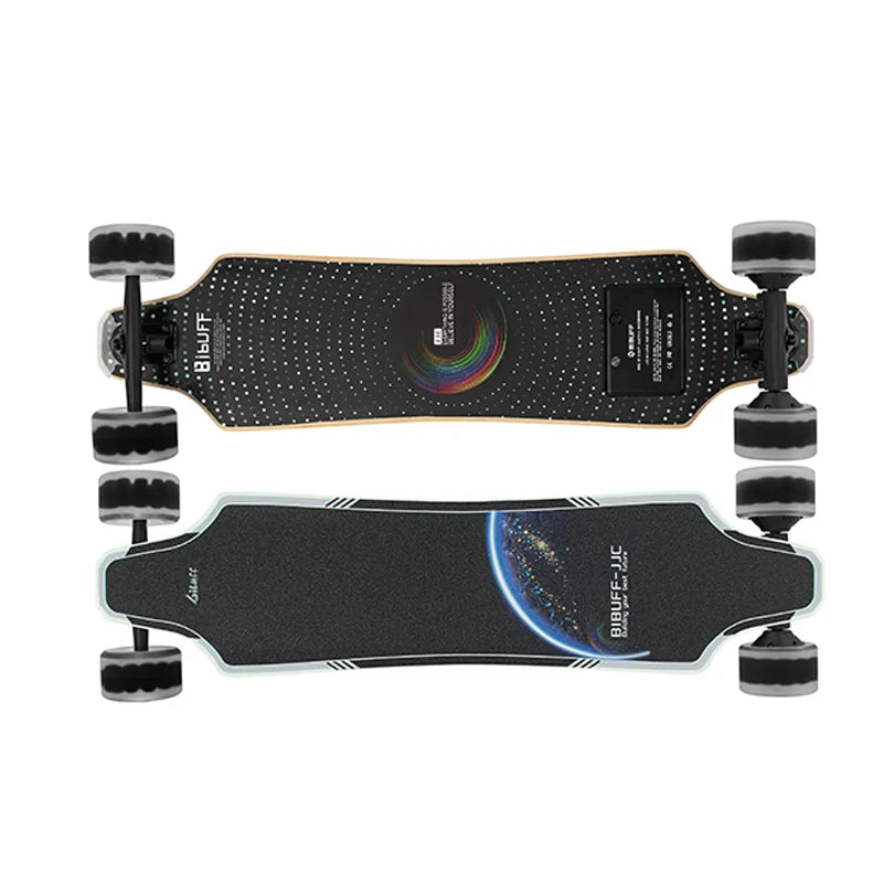 High Quality Custom Four-Wheel Electric Skateboard with Dual Hub Motor Longboard and Remote