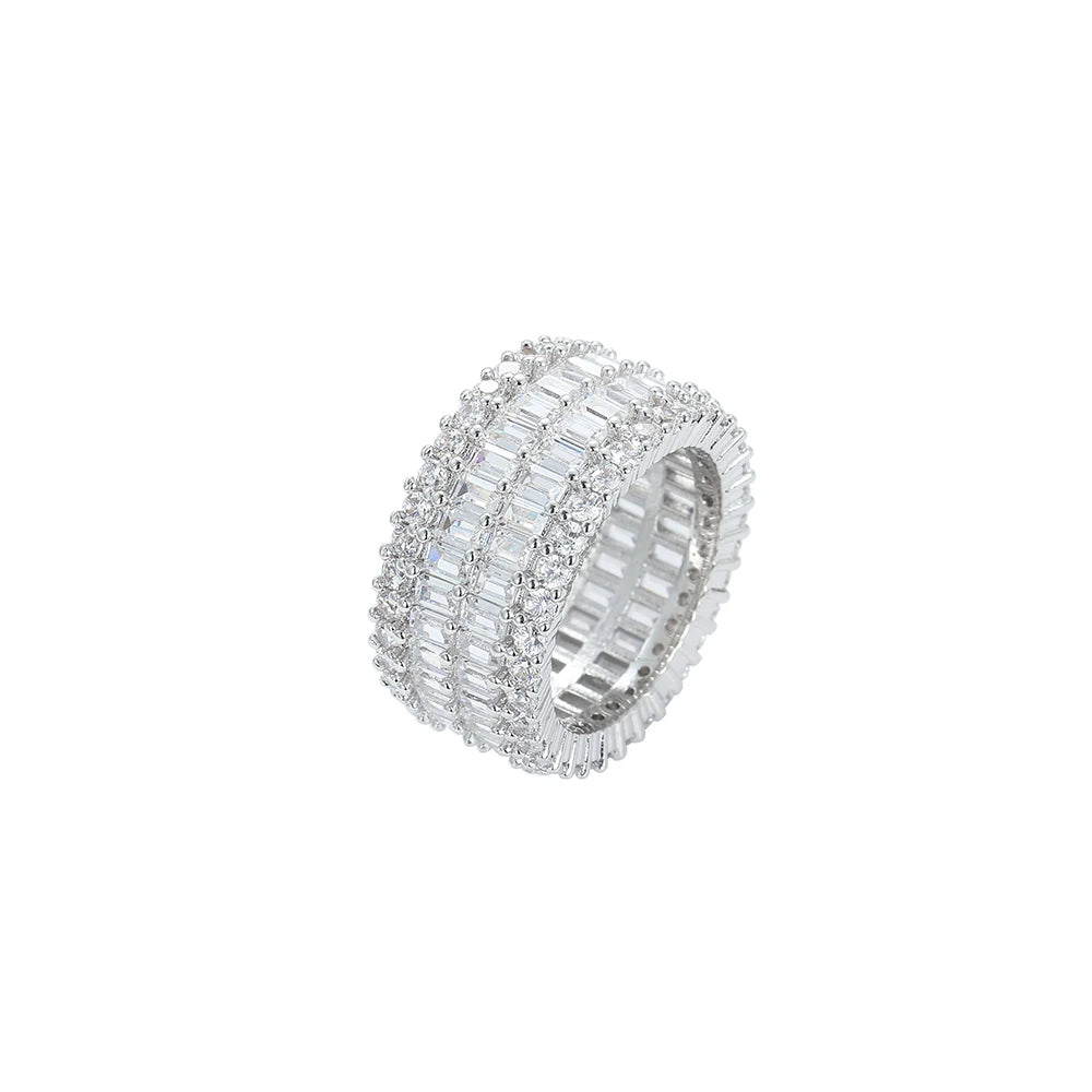 R069 Iced Out Gold Plated Men and Women's Hip Hop Rings with Inlay Cubic Zircon Fashionable Trendy Jewelry for Gift