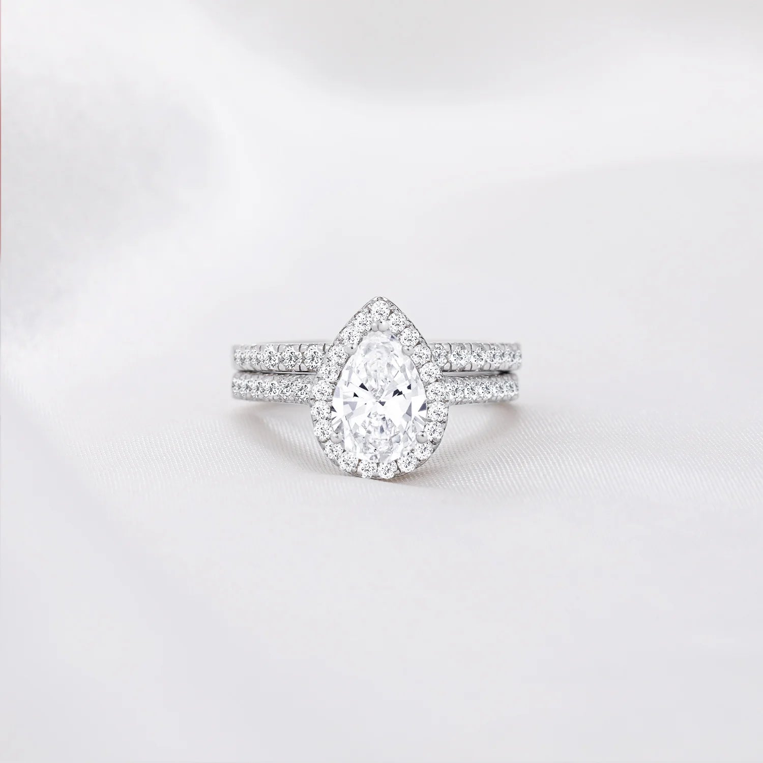 OAHLAN Luxury Fashion Female Jewelry 1.5 Carat Pear Cut 925 Sterling Silver Bridal Set Moissanite Rings for Women Wedding