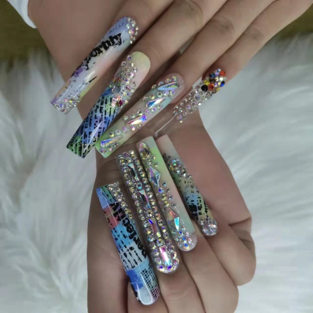 2024 Newest Wholesale Private Label Handmade Press Nails Ins Most Popular Trending Artificial Fingernails Acrylic Full Design