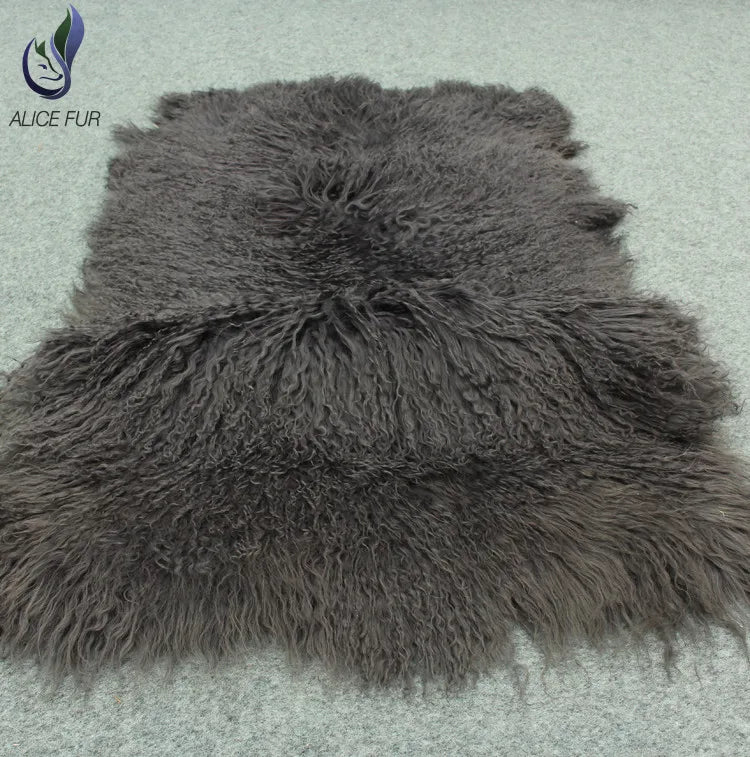 Natural Raw Mongolian Sheep Fur Blanket Garment with Long Curly Hair