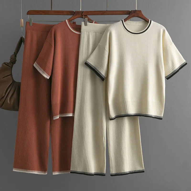 Boutique Wholesale 2026 Summer New Simple and Fashionable Round Neck Short Sleeve Slimming Pants Contrast Color Women's Set