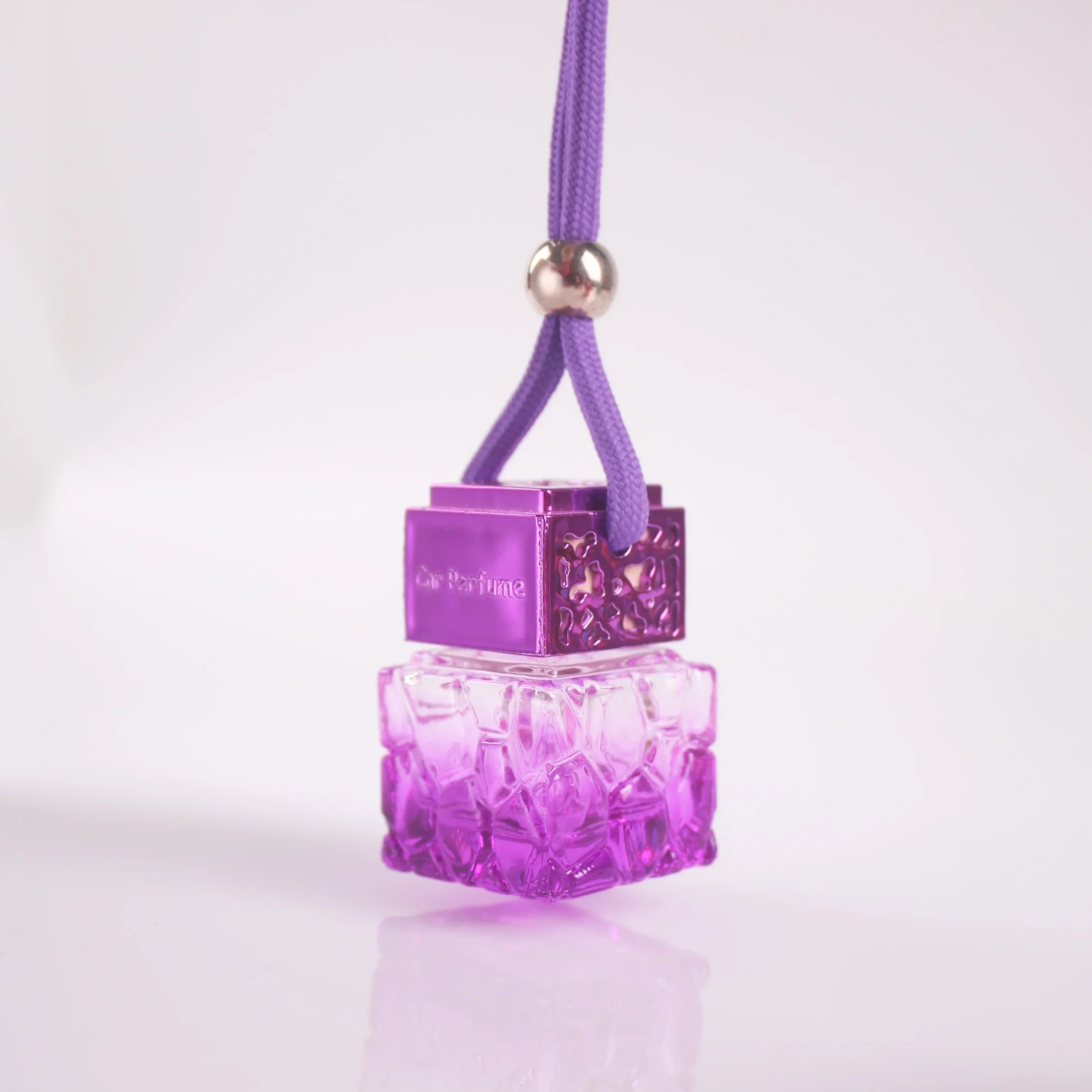Exquisite 8ml Tinted Honeycomb Shape Car Perfume Bottle Gold Pink Blue Glass Aromatherapy Diffusers for Hanging in Cars