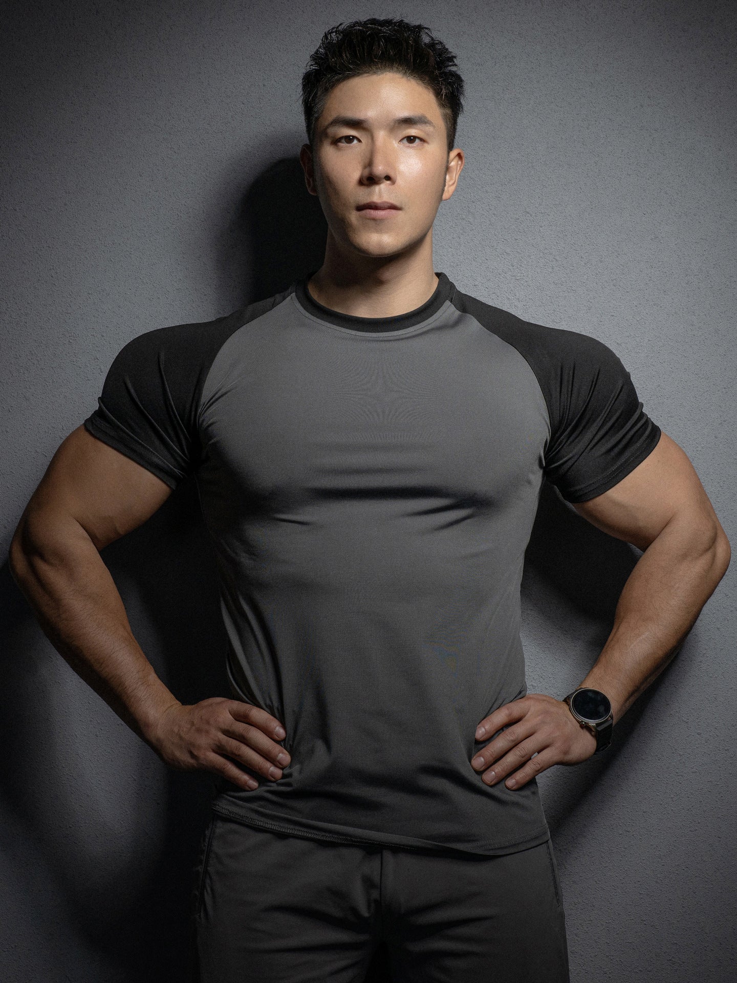 2024 Men Casual Compress Sports T-shirt Summer New gym Fitness Bodybuilding male Workout Short Shirts fashion Short Sleeves Tees