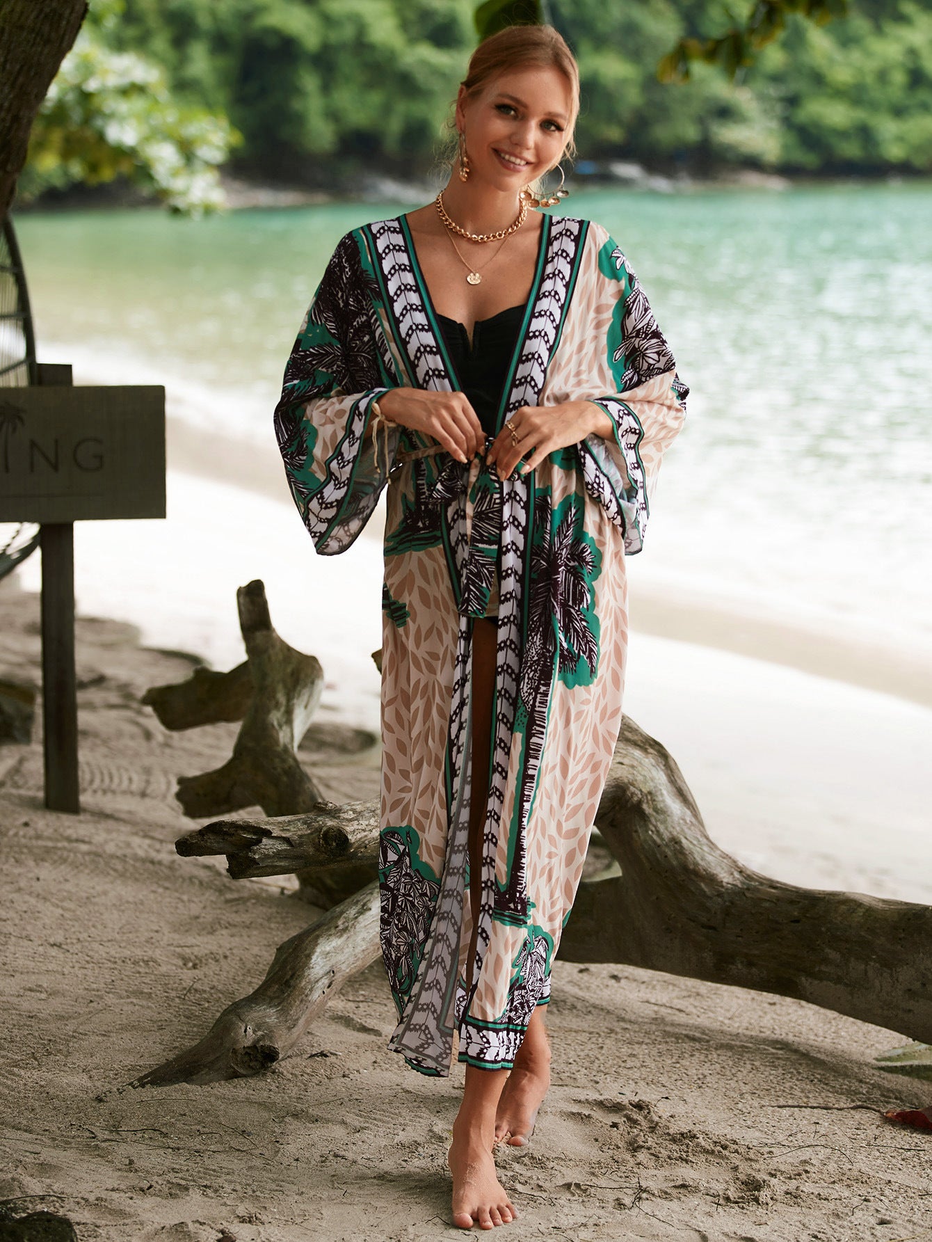 2023 New European and American Cotton Print Beach Jacket Sexy Sun Protection Cardigan Holiday Bikini Overshirt Women