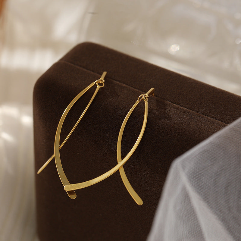 Under the banyan tree S925 silver cold wind cross temperament long earrings women's fashion niche design earrings new fashion