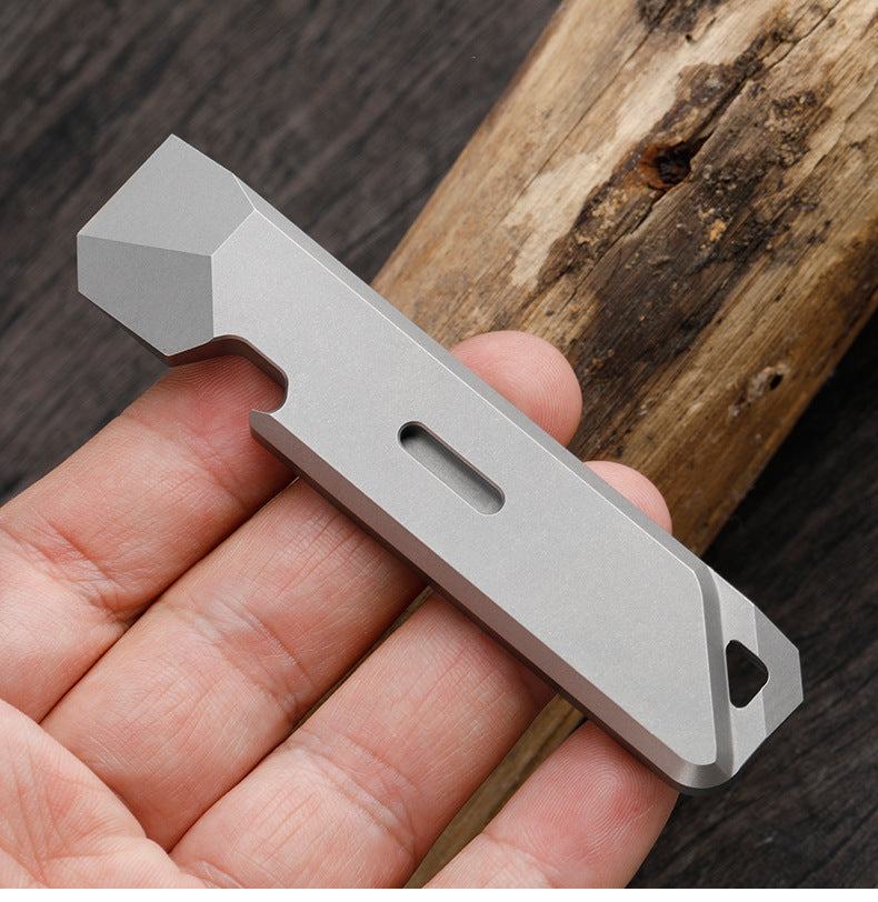 EDC Titanium Alloy Crowbar Portable Bottle Opener Safety Belt Cutter Outdoor Camping Gear Multifunction Tools