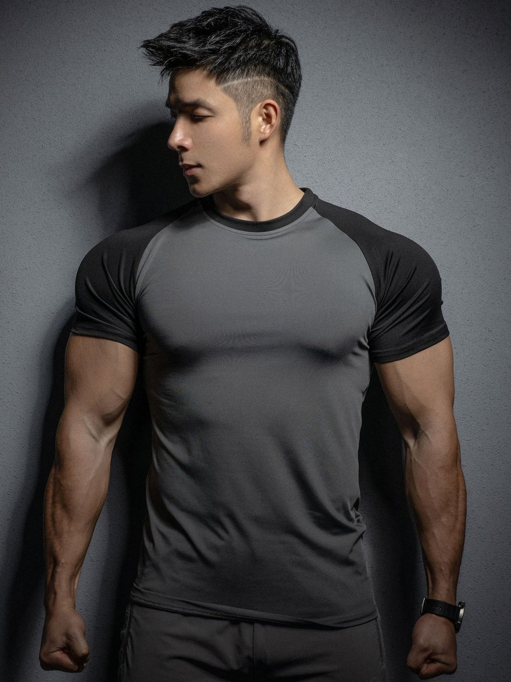 2024 Men Casual Compress Sports T-shirt Summer New gym Fitness Bodybuilding male Workout Short Shirts fashion Short Sleeves Tees