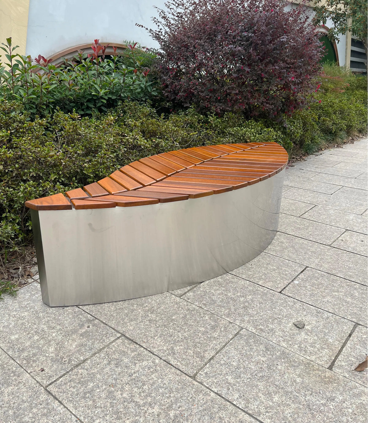Thermal Designer Wooden Bench with Stainless Steel Frame Dual-Purpose Indoor Outdoor Seating Leaf-Shaped Wooden Slat Seat