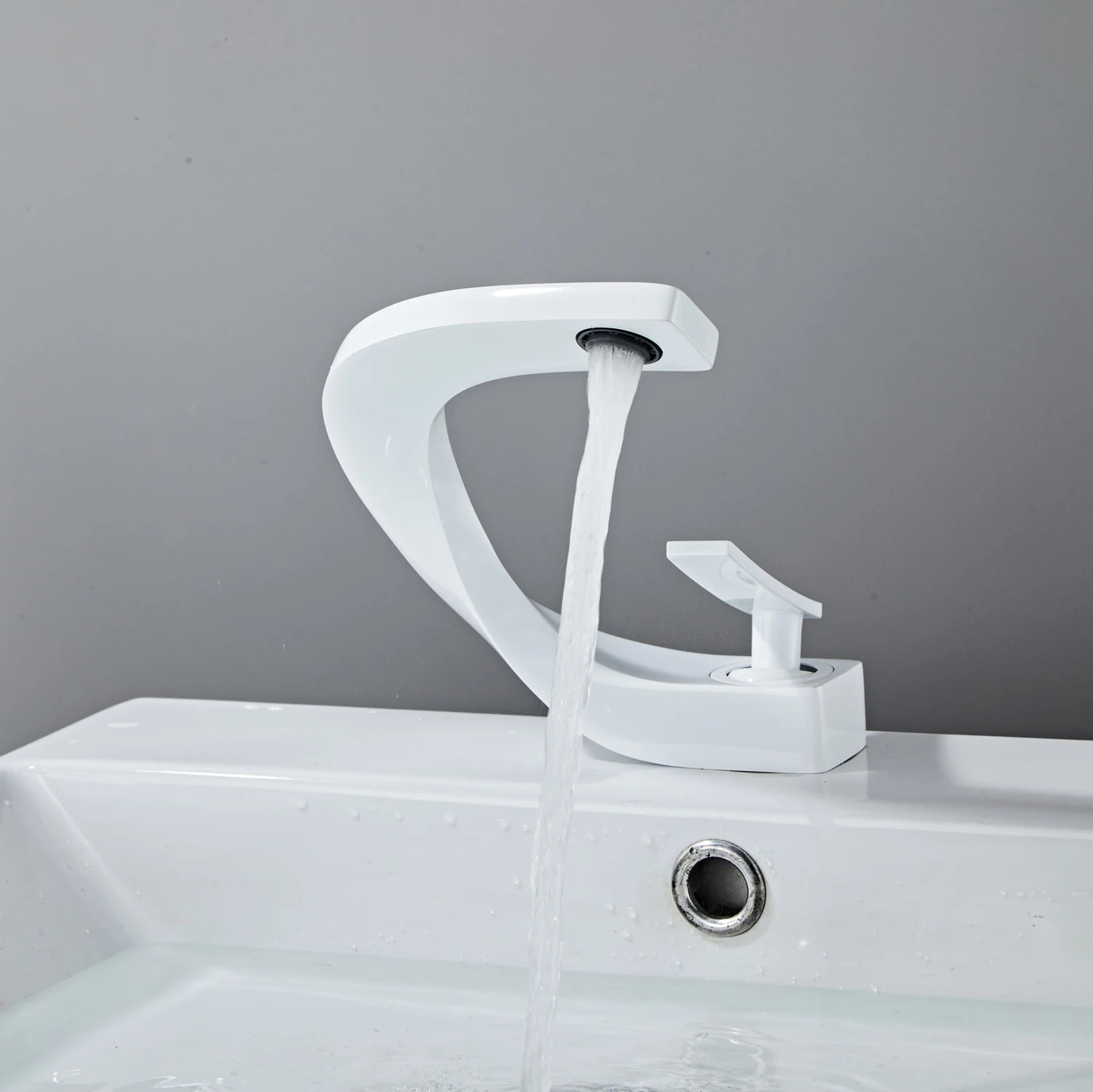 Basin Faucet  Brass Hot and Cold Wash Basin Faucet White with Gold Bathroom Basin Modern Minimalist Creative Faucet PP-12085