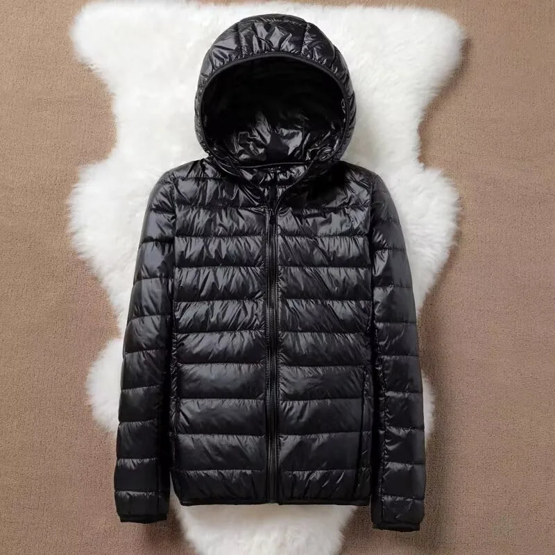 90% Ultra-light Thin Down Jacket Women Autumn Winter Plus Size Short Warm White Duck Down Coat Parka Female Portable Outerwear