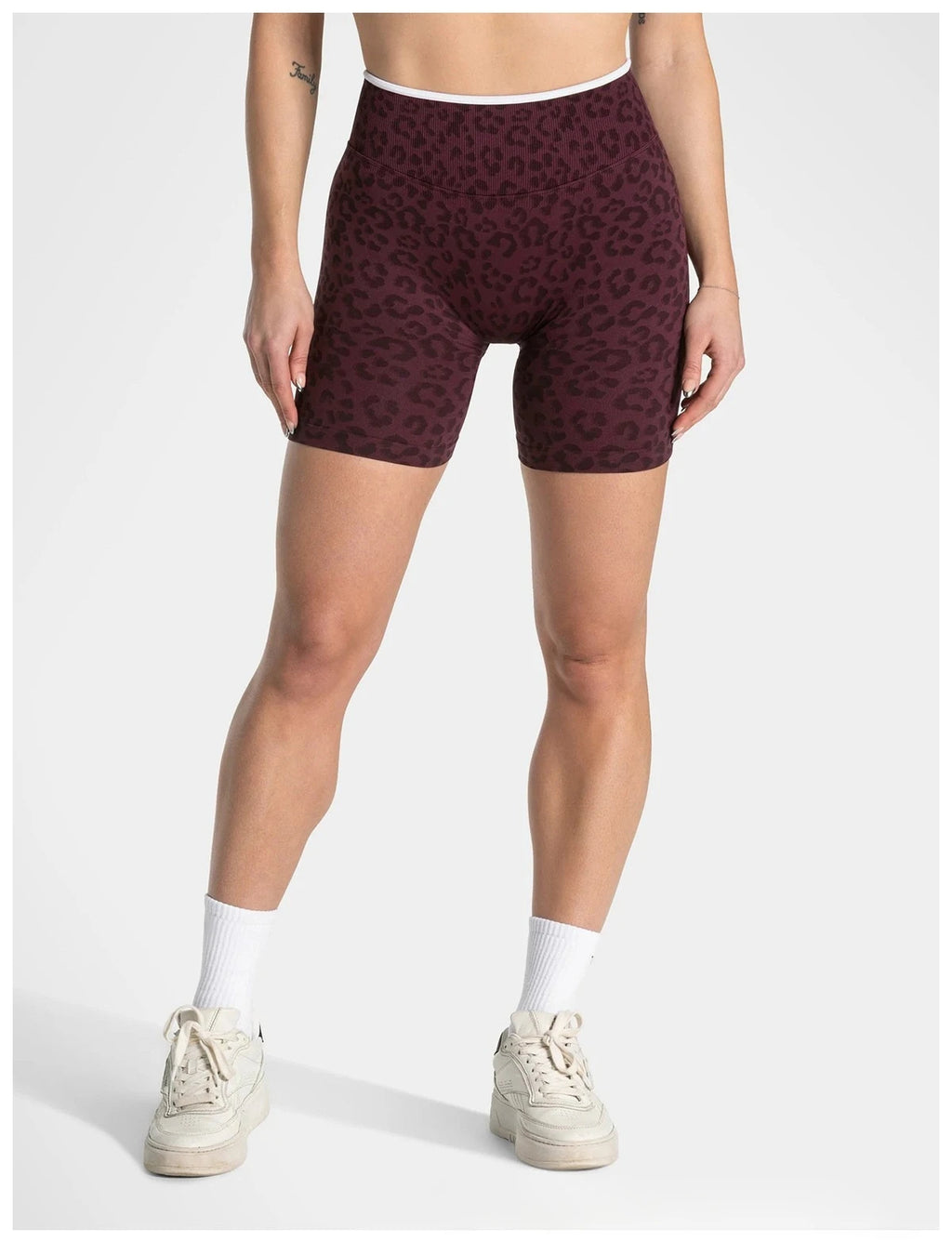 Custom LOGO women's hot-selling in high waist belly leopard print  colors seamless yoga hip lift tight running sports shorts