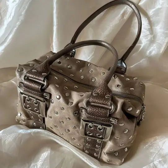 Korean Hot Girl Studded Y2K Tote Bag Women Polka Dot Leather Large Capacity Underarm Bag Ladies Retro Harajuku Handbag Chic 2026