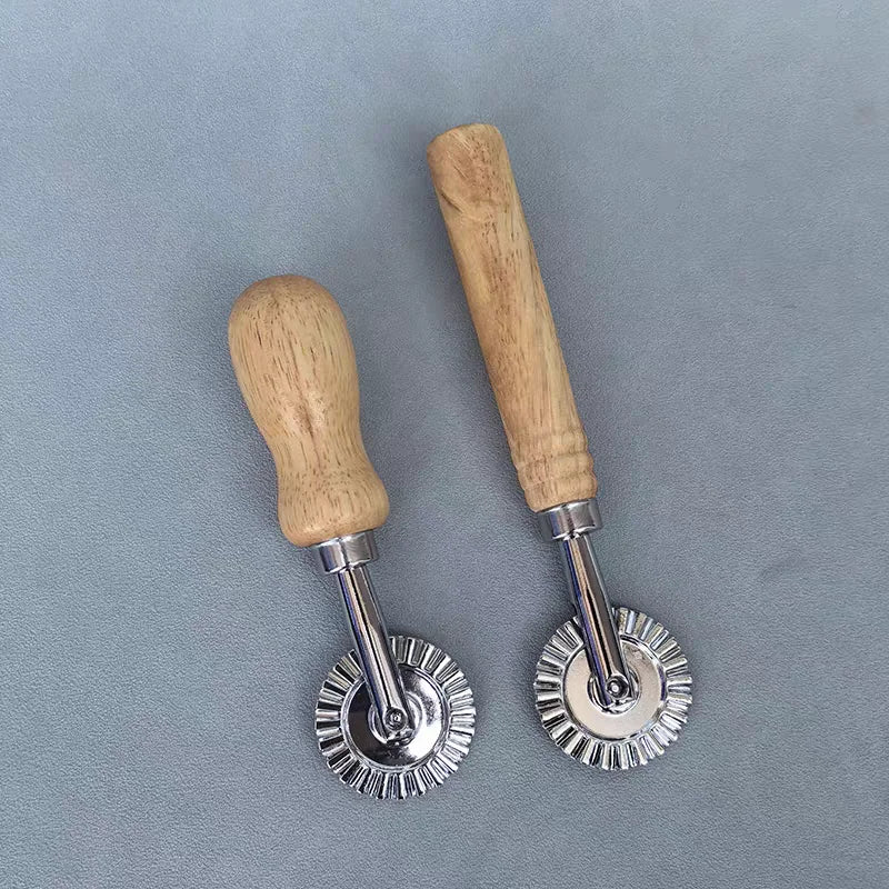 Pastry Wheel Cutter Round Pizza Cutting Wheel Tools Dough Cutting Roller Home Pizza Divider Baking Cutting Tools Kitchen Gadgets