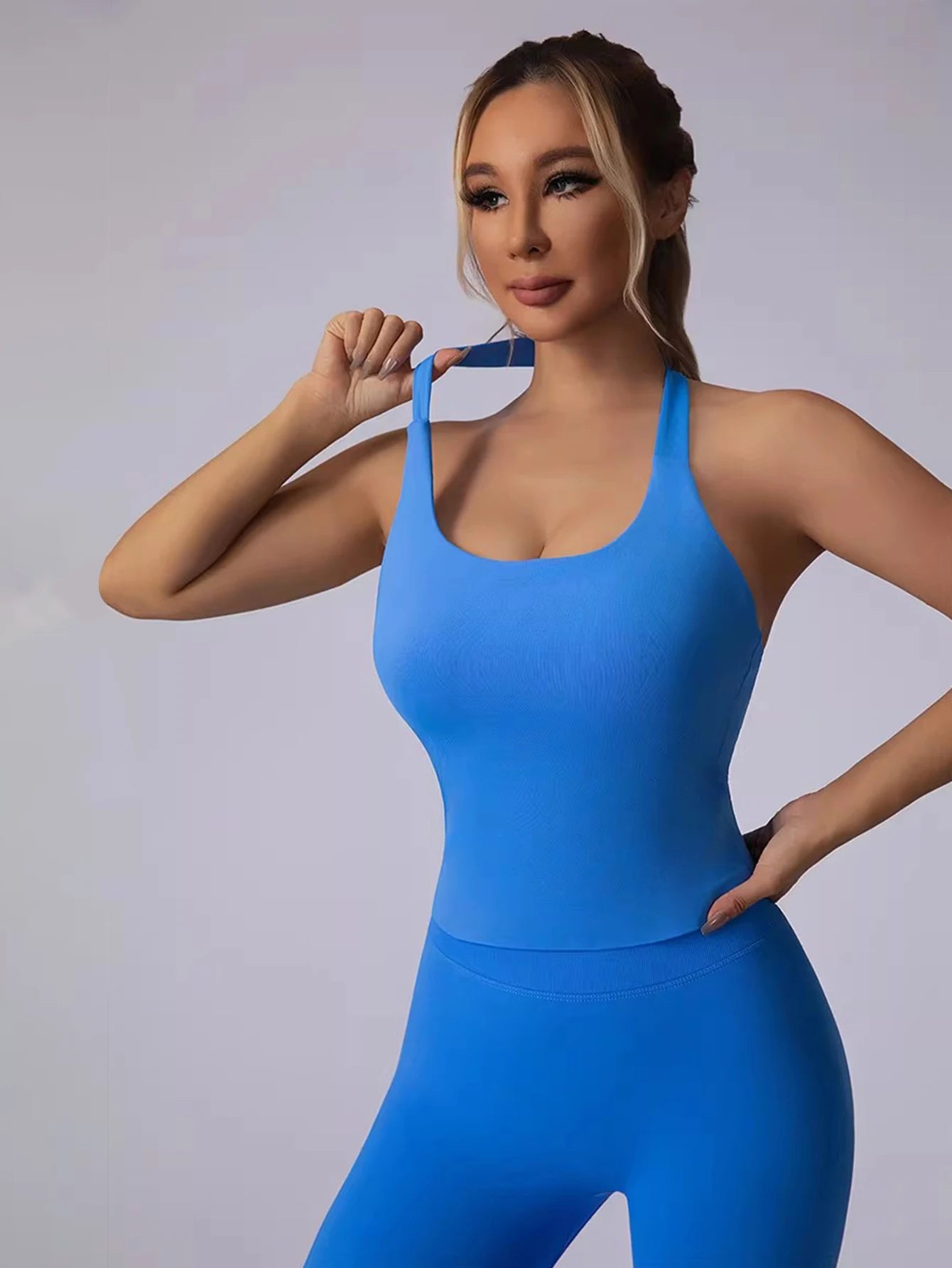Women's Halter Neck Backless Camisole Sports Set with Padded, Shockproof Yoga Tank Top for Gym Fitness Workout & Daily Outdoor W